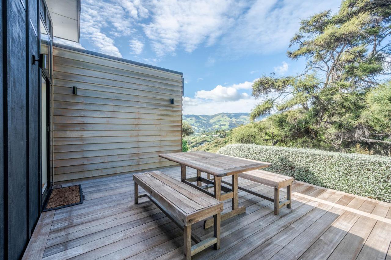 Million Dollar View - Takamatua Holiday Home Акароа Экстерьер фото